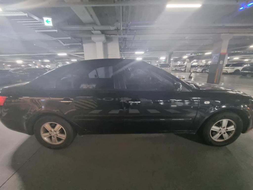 저희 비바무역은 직접 방문드려 견적드리고있습니다.

언제든 편하게 문의주세요

1800-5796